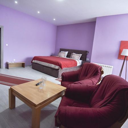 Hotel Gold Pljevlja Extérieur photo