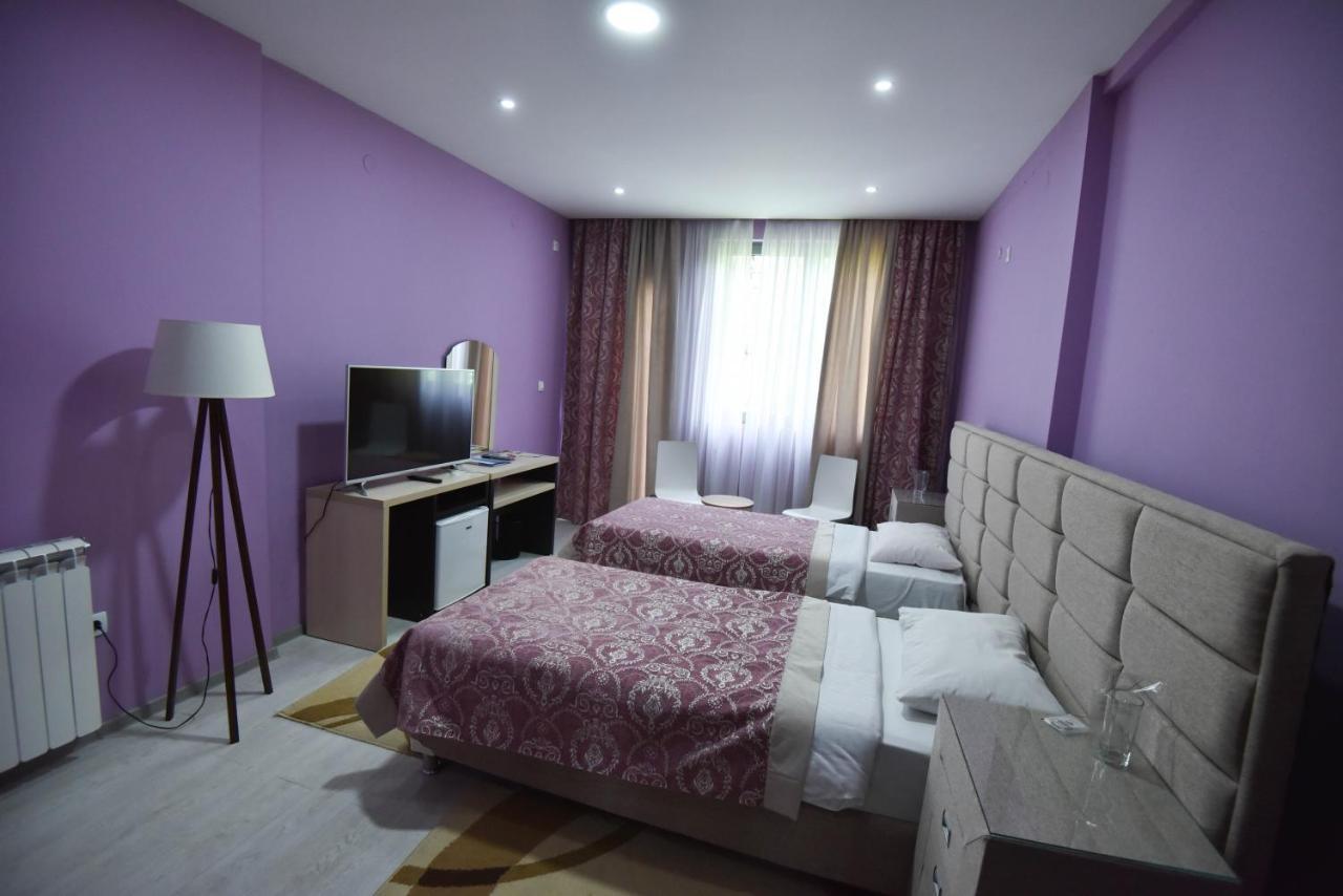 Hotel Gold Pljevlja Extérieur photo